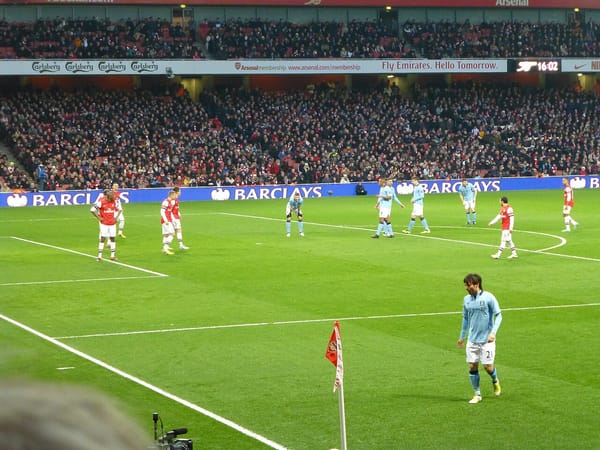 Manchester City Edge Arsenal in Etihad Thriller to Reclaim Premier League Crown